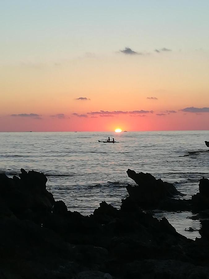 Tramonto Blu Apartment ปาแลร์โม ภายนอก รูปภาพ